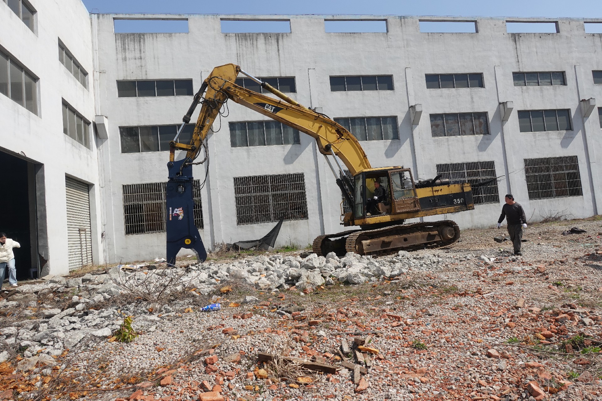 挖掘機鷹嘴剪的優(yōu)勢有哪些？